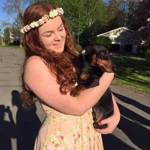 Meet your Posher, Laura